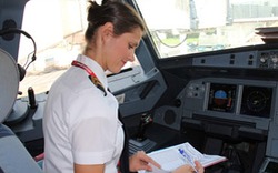 Nữ phi công ngoại của Vietjet Air mê rau muống xào