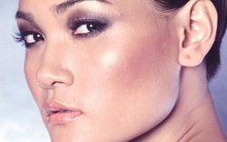 Thùy Trang Next Top Model xin lỗi vụ ảnh nóng