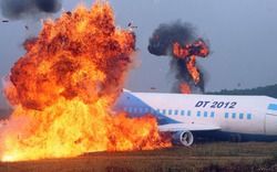 Cận cảnh cuộc diễn tập cứu nạn máy bay chở khách bốc cháy