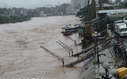 Sau bão, Quảng Ninh mênh mông nước