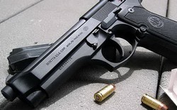 Luật sư mang 2 khẩu súng đi săn bị phạt 6 triệu
