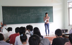 Lao động Việt vẫn học tiếng Hàn trong hy vọng