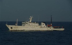 Trung Quốc lại đưa tàu đến đảo tranh chấp