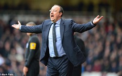 Thua tan nát West Ham, Benitez đổ lỗi hàng công