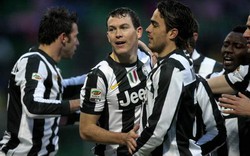 Juve vững vàng ngôi đầu