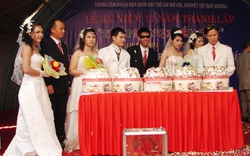 Bình Dương: Đám cưới tập thể cho 12 cặp đôi khuyết tật