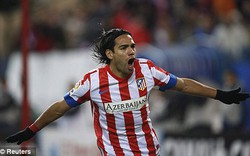 Falcao bắt Chelsea phải chờ đợi