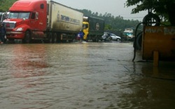 Thanh Hóa: Vỡ 3 hồ đập, hàng nghìn hộ dân chìm trong nước