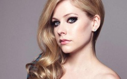 Rocker Avril Lavigne hết &#34;nổi loạn&#34;, quý phái hút hồn