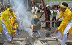 Đúc trống, kiếm đồng dâng lên anh linh Đại tướng Võ Nguyên Giáp 