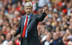 Nhận lương khủng, giáo sư Wenger nguyện “chung tình” với Arsenal