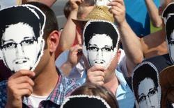 Chờ đợi gì mới mẻ từ cáo giác của Edward Snowden?