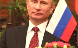 Tổng thống Putin tới Việt Nam và những khoảnh khắc bên lề