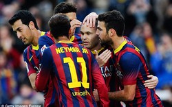 Clip: Iniesta và Fabregas rực sáng, Barcelona thắng lớn