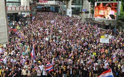 Người biểu tình ở Thái Lan  tuyên bố chiếm tất cả các bộ