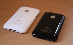iPhone giá 2 triệu đồng tràn về nông thôn