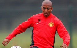 M.U rao bán Ashley Young với giá… rẻ như cho