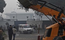 Vụ nhà ngoại giao Ấn Độ bị giam chung với con nghiện: New Delhi phẫn nộ 