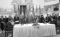 Việt Nam- Campuchia ký 10 văn kiện hợp tác quan trọng