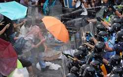 Biểu tình đòi dân chủ ở Hong Kong:  Trung Quốc đau đầu tìm lời giải