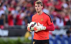 SỐC: M.U tính bán De Gea, mua Petr Cech