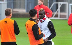 Nổi máu điên, Balotelli lại suýt &#34;tẩn&#34; đồng đội