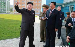 Ông Kim Jong-un lại chống gậy xuất hiện công khai lần thứ 2