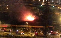 Clip: Cháy lớn trong khu gara ô tô, nhà hàng ăn uống phía sau Keangnam