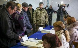 Khối Poroshenko đang dẫn đầu trong cuộc bầu cử Quốc hội Ukraine
