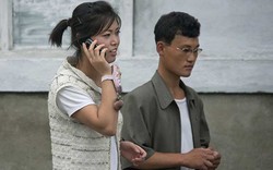 Giới trẻ Triều Tiên chán nhẫn, chuộng điện thoại di động làm quà cưới