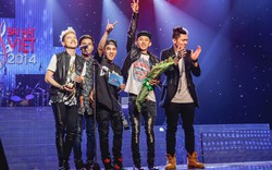 Một nhóm nhạc bị thu hồi giải thưởng Bài hát Việt