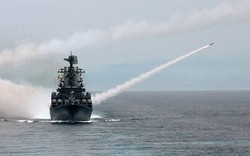 Cận cảnh sức mạnh của tàu chiến Nga vừa đến Biển Đông tập trận