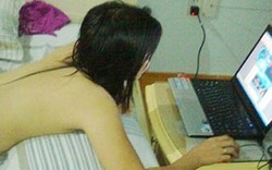 Mất hứng với chồng vì...chat sex quá nhiều