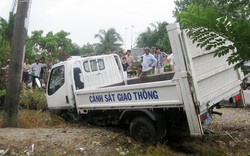 Hậu Giang: Khởi tố vụ xe tuần tra giao thông đâm chết nữ sinh