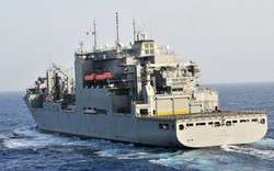 Hai tàu hải quân Mỹ va chạm trên Vịnh Aden