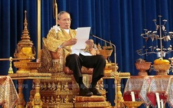 Hai tướng Thái Lan bị truy tố vì phỉ báng Hoàng gia