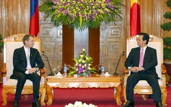 Thủ tướng Nguyễn Tấn Dũng hội kiến Chủ tịch Duma Quốc gia Nga