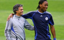 Mourinho yêu cầu Chelsea “trói” Drogba