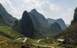 Chinh phục “Tứ đại đỉnh đèo” huyền thoại của Việt Nam
