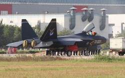Chuyên gia Trung Quốc tin J-31 chắc chắn hạ gục F-35