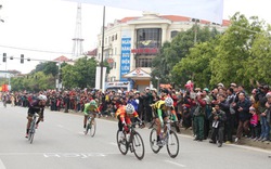 Chặng 10 cuộc đua xe đạp Xuyên Việt: Duy Nhân tỏa sáng