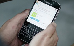 BlackBerry Classic bàn phím QWERTY trình làng