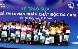 Quỹ sữa “Vươn cao Việt Nam”: Xoa dịu nỗi đau da cam