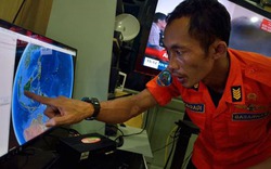 Indonesia tạm ngừng tìm kiếm máy bay mất tích AirAsia QZ8501