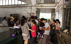Quảng Trị: Tiểu thương chợ Đông Hà bãi thị phản đối đấu giá lại lô quầy