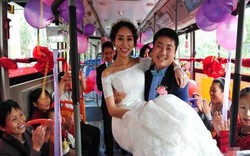 Sợ tắc đường, chú rể đi xe bus rước dâu