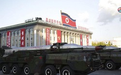 Soi loạt vũ khí "khủng" trong lễ duyệt binh lịch sử của Triều Tiên