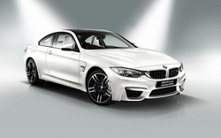 Soi mẫu BMW M4 Coupe M Performance Edition và M4 Coupe Individual Edition