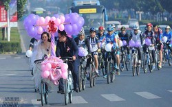 Xôn xao màn rước dâu bằng xe đạp siêu lãng mạn
