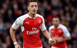 ĐIỂM TIN SÁNG (25.10): Ozil “vô đối”, U21 An Giang đoạt vé vào bán kết